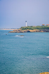 Le phare sur les rochers de Biarritz au pays Basque en France