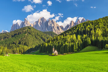 Fototapeta premium Val di Funes Southem Tyrol Italy Dolomites