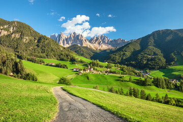 mountains, mountain range, rocks, mountain climbing. mountain peaks, beautiful, relax, peace, stone, peak, solitude, alps, alpine, forest, autumn, colors, nature, walk, trip,

