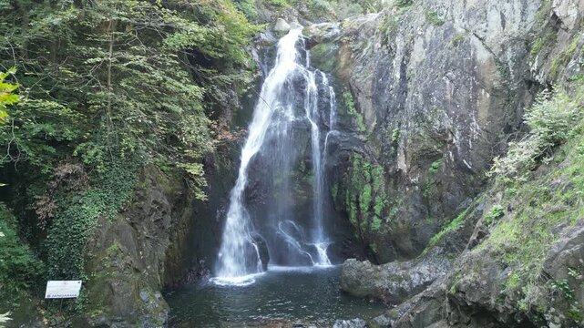 Termal Sudusen waterfall view in Yalova