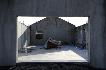 Stadtansicht auf Island, Kevlavik im Frühjahr