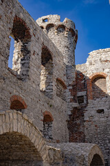 Ogrodzieniec Castle in Poland 6