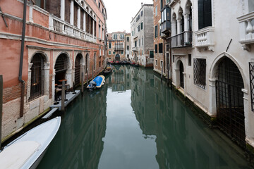 Alte Kanäle in Veneidg