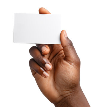 Uma m&atilde;o negra segurando um cart&atilde;o em branco sobre fundo transparente.	