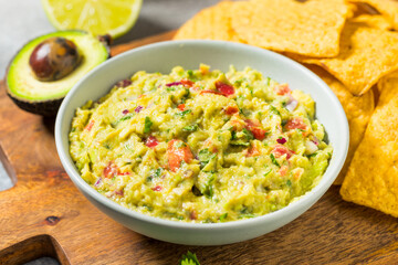Homemade Organic Green Avocado Guacamole