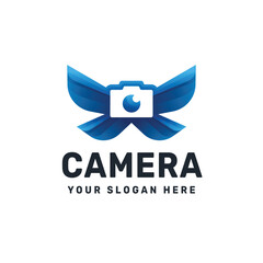 Winged Camera Logo – Abstract Photography and Freedom Symbol for Drone, Media, and Creative Branding