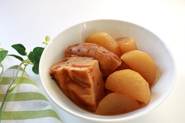 大根とがんもどきの煮物