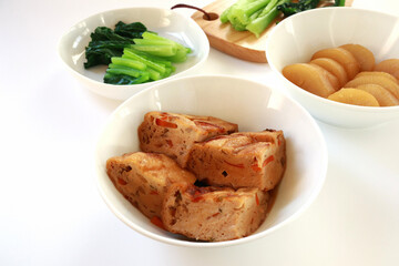 がんもどき　大根　煮物