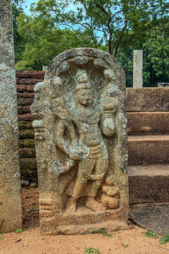 Muragala Statue sri lankan heritage