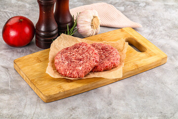 Raw round beef cutlet minced meat