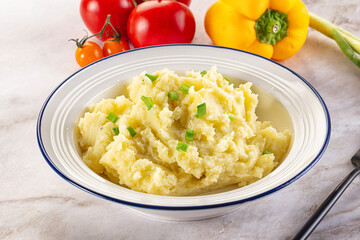 Mashed potato with green onion