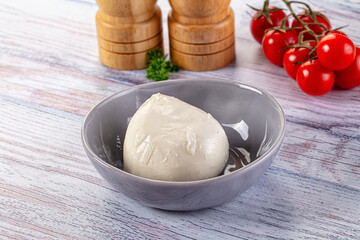 Italian Mozarella buffalo cheese ball