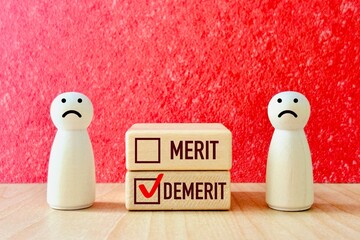 メリットとデメリット・デメリットを選ぶ