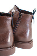 Chic brown ankle boots with zipper for casual use