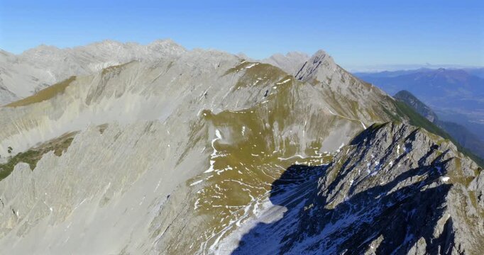 Am Hafelekar, Ausblick vom Karwendelblick der Innsbrucker Nordkette, Innsbruck, Tirol, &Ouml;sterreich, Europa