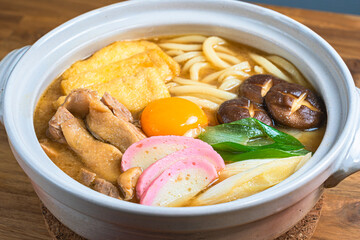 味噌煮込みうどん