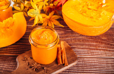 Squash zucchini pumpkin paste puree caviar spread vegetables	