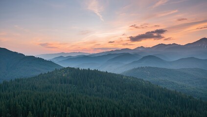 Obraz premium Carpathian Mountains, breathtaking landscape under a clear sky, seasonal change