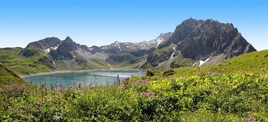 View to Lunersee and Brandner glacier, Austria