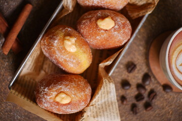bomboloni and coffee