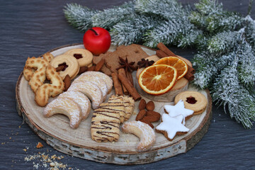 A variety of baked goods for the Advent and Christmas season.	
