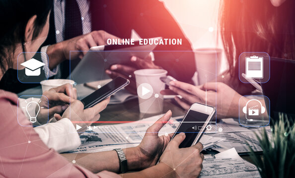 An online education and e-learning platform for distance learning. A concept of video courses, virtual classrooms, and digital study resources. Motif