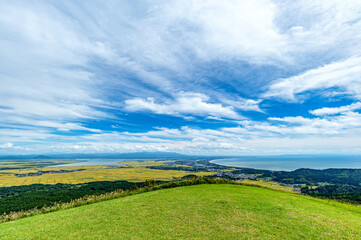 【秋田県男鹿半島】寒風山から見た八郎潟干拓地の水田と日本海