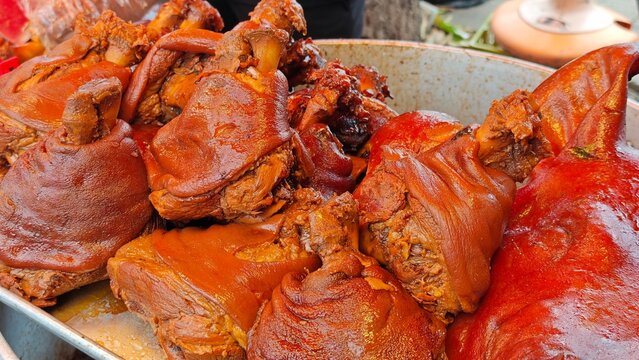 Braised pork hocks in Chinese style. 