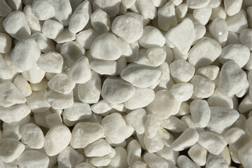 白玉砂利　石の造形