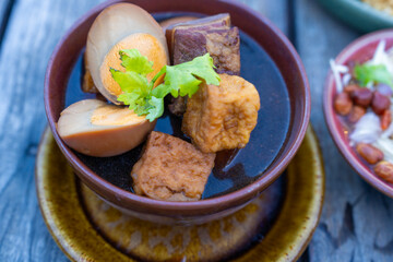 Braised Eggs with Tofu, Eggs, and Black Soup in a Lunch Bowl