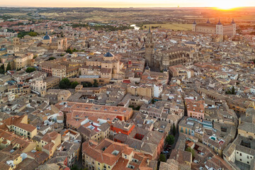 Naklejka premium Sunrise view of the historic cityscape of Toledo, Castilla-La Mancha, Spain.