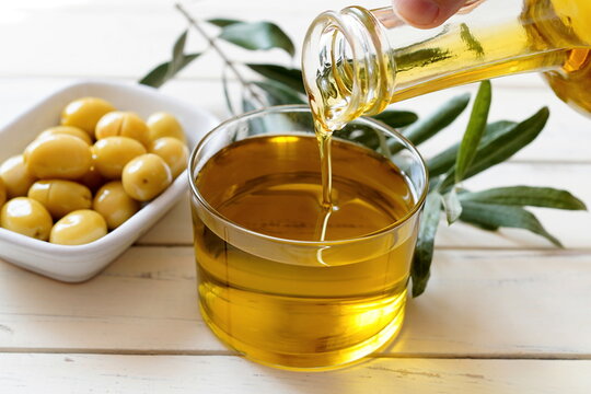 Olive oil and olives