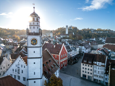Ravensburg, Deutschland: Sonnenaufgang hinter dem Blaserturm