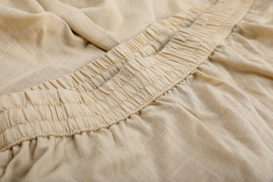 Elastic waistband in cotton pant