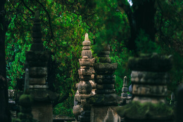The ancient temple of Lingyan, a thousand years old, A tranquil grove of burial pagodas.