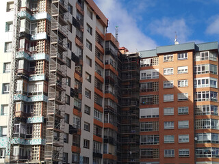 Fototapeta premium Bloques de pisos de Burgos, España
