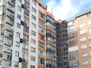 Fototapeta premium Bloques de pisos de Burgos, España