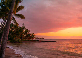 Tropical Paradise Sunset over Portlock Beach in Hawaii Kai, Hawaii, Oahu, USA