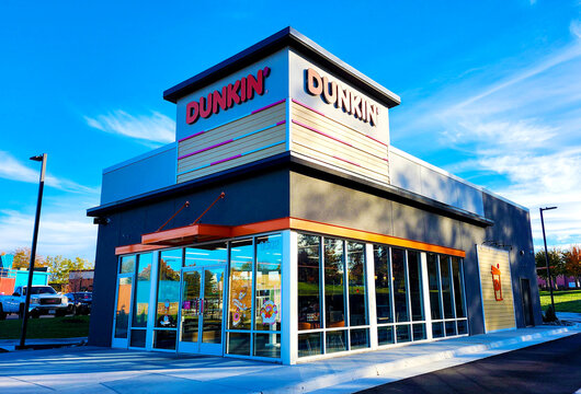 Dunkin Donuts Store, Manassas, Virginia, USA