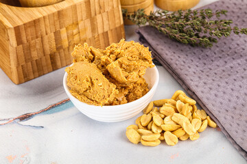 Crunchy peanut butter fat product