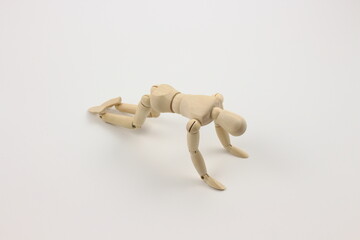 力尽きた挫折と後悔の果てのポーズ