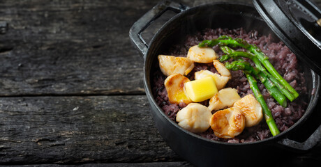 Scallops, butter, stone pot rice with asparagus