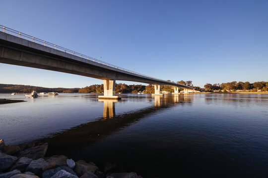 Views from Foreshore Park in Batemans Bay along the Clyde River on a warm sunny spring evening