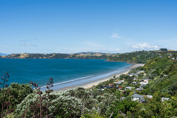 Fototapeta premium Onetangi Beach coastline on Waiheke Island, New Zealand