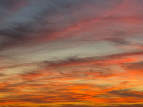 Cielos de atardecer en Octubre 2025
