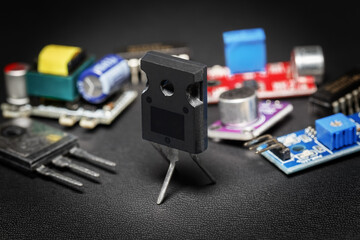 MOSFET transistor in TO-247 package