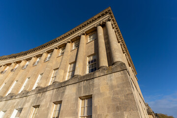 Naklejka premium Historic building under clear blue sky