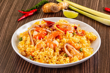 Asian fried rice with seafood