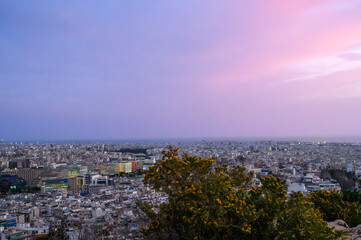 Ateny, widok na miasto wieczorem 