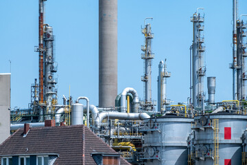 Industrial Chemiekonzern, chemical plant, manufacturing and innovation, European industrial facility, Energy and Production, various tanks silo, Environmental Integration